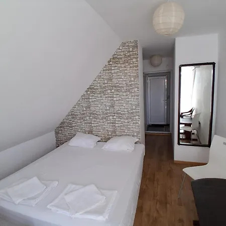 Sunny Island Pensiune Obzor