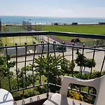 بيت ضيافة Sunny Island