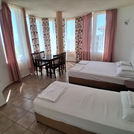 Guest house Sunny Island
