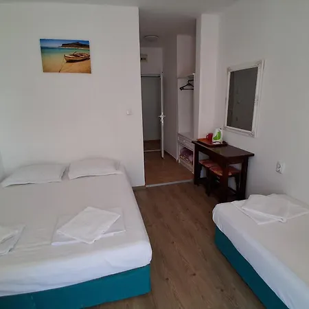 Guest house Sunny Island 2*