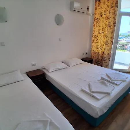 Sunny Island Pensjonat Obzor