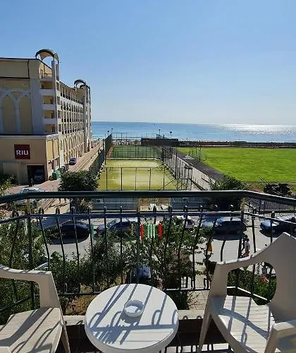 Гостевой дом Sunny Island