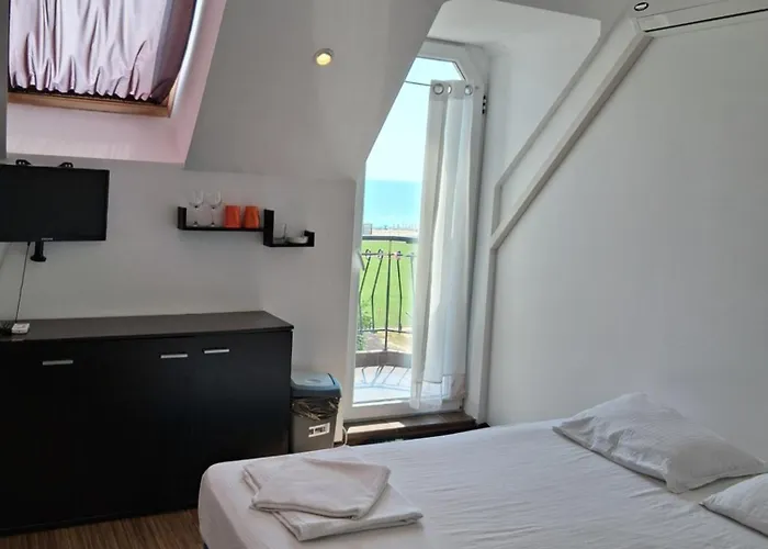 Sunny Island 2* Обзор