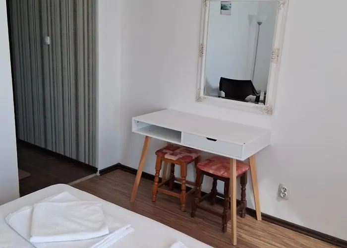 Sunny Island Гостевой дом 2*