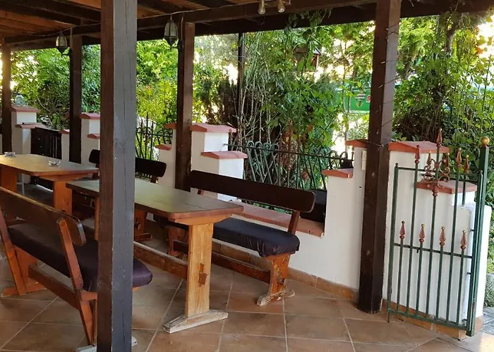 Гостевой дом Sunny Island 2*